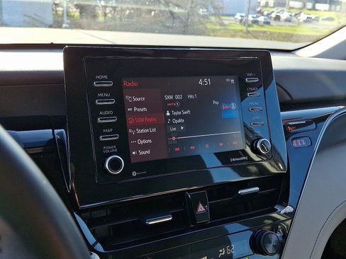 Used 2024 Toyota Camry SE FWD image 18
