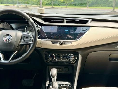 Used 2021 Buick Encore GX Select w/ Advanced Technology Package FWD image 23