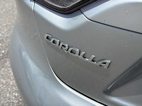 Used 2024 Toyota Corolla LE FWD image 7
