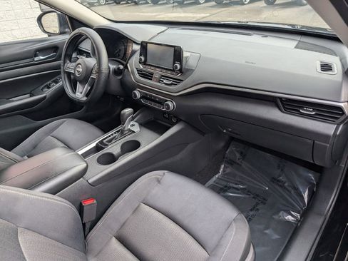 Used 2021 Nissan Altima 2.5 S FWD image 13