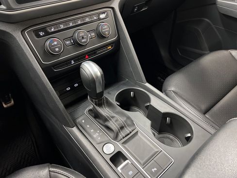 Used 2021 Volkswagen Atlas SE image 20