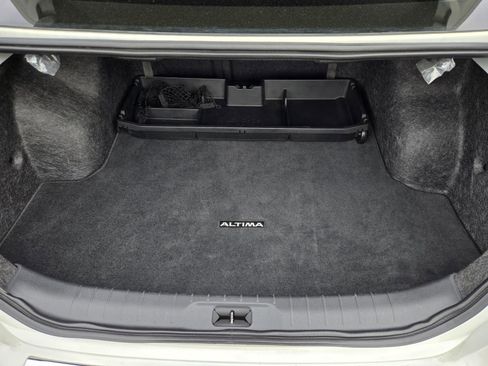 Used 2023 Nissan Altima 2.5 SV w/ SV Premium Package image 26