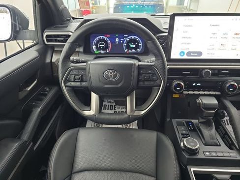 Used 2025 Toyota Tacoma Limited image 13