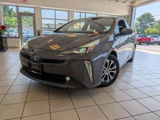 Used 2022 Toyota Prius XLE image 1