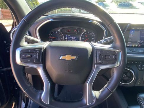 Used 2021 Chevrolet Blazer LT image 18