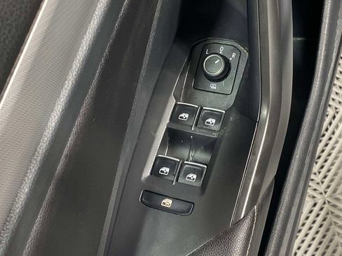 Used 2023 Volkswagen Jetta Sport FWD image 19