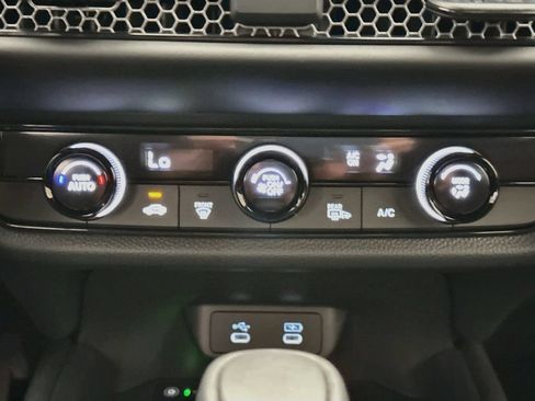 Certified 2026 Honda HR-V Sport image 16