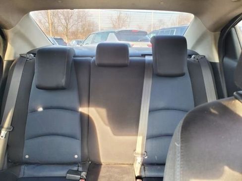 Used 2017 Toyota Yaris iA image 14