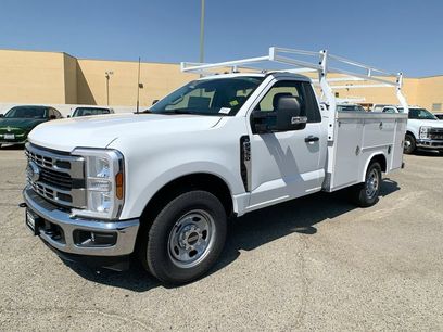 New 2025 Ford F350 XL w/ XL Chrome Package