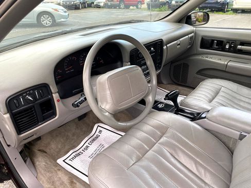 Used 1996 Chevrolet Impala SS image 5