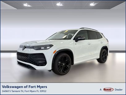 New 2026 Volkswagen Tiguan SE R-Line