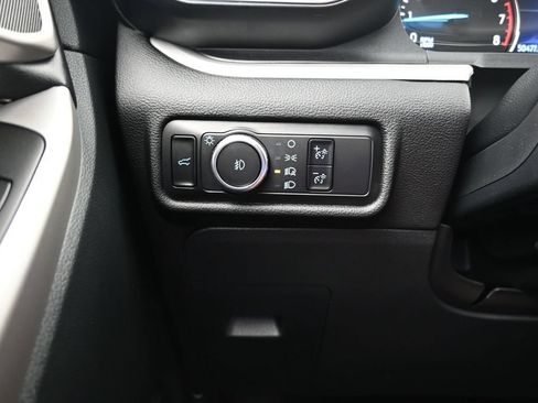 Used 2023 Ford Explorer XLT w/ Equipment Group 202A AWD/4WD image 23