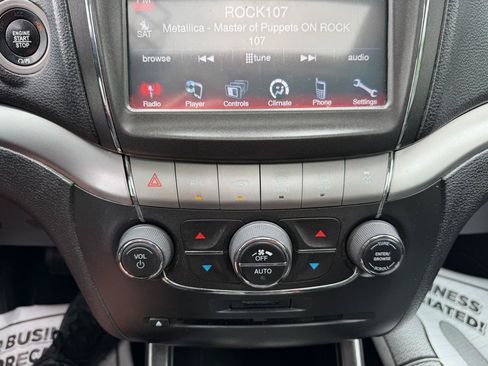 Used 2020 Dodge Journey Crossroad FWD image 14