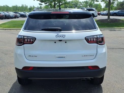 Used 2022 Jeep Compass Limited AWD/4WD image 5
