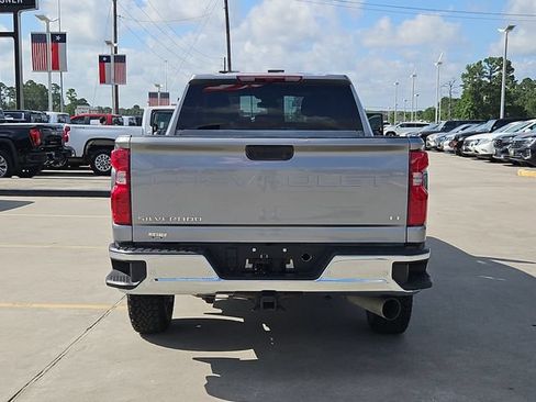 Used 2025 Chevrolet Silverado 2500 LT w/ Safety Package AWD/4WD image 6