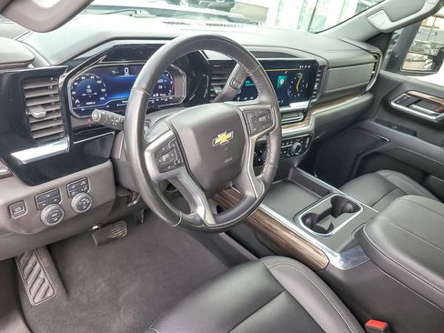 Used 2024 Chevrolet Silverado 2500 LT w/ All Star Edition image 8
