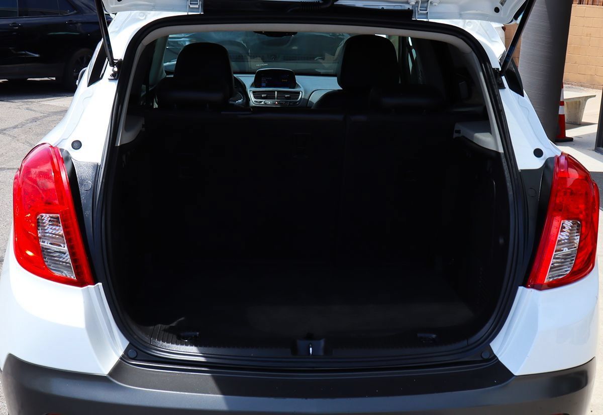 Used 2016 Buick Encore FWD image 24