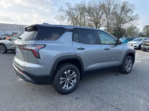 New 2026 Chevrolet Equinox LT image 5