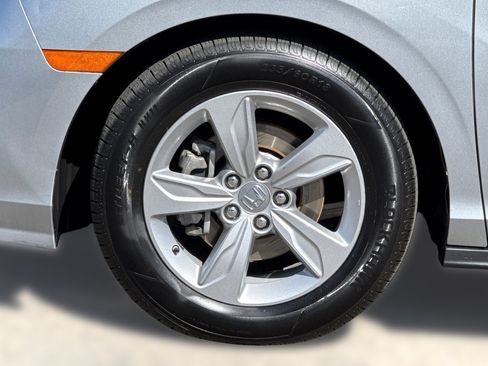 Used 2019 Honda Odyssey EX image 11
