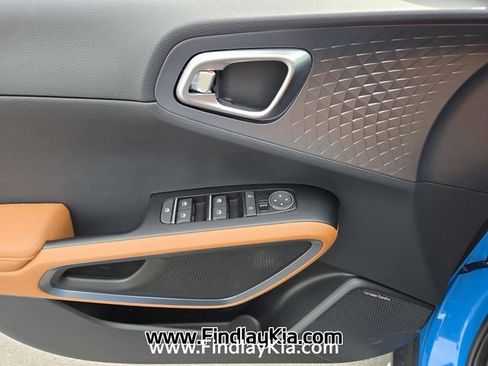New 2025 Kia Soul EX image 14