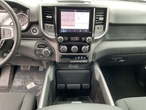 New 2026 RAM 1500 Express image 11