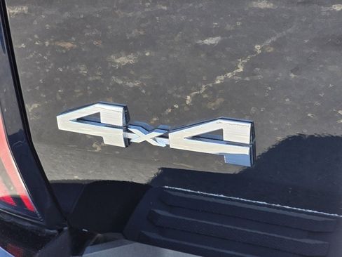 Used 2023 Toyota Tundra Limited image 21