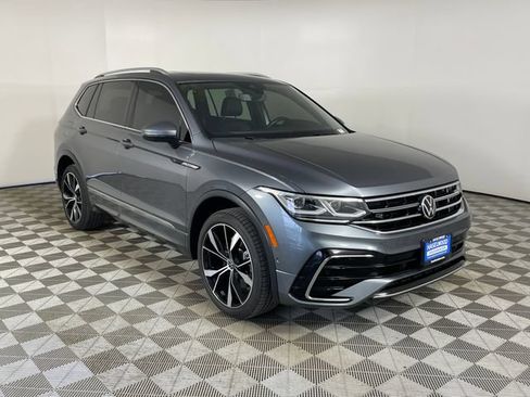 Used 2023 Volkswagen Tiguan SEL R-Line AWD/4WD image 27