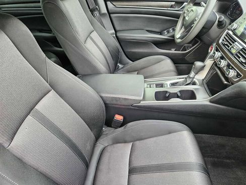 Used 2020 Honda Accord EX image 12