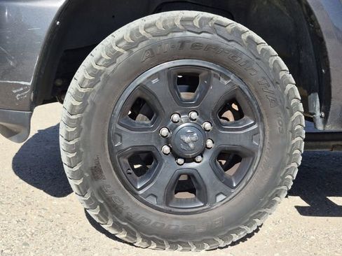 Used 2018 RAM 3500 Big Horn w/ Sport Appearance Group image 4