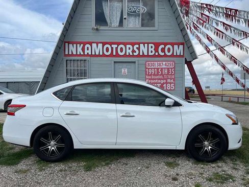 Used 2015 Nissan Sentra S FWD image 8