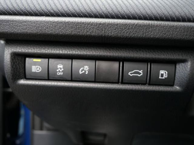 Certified 2025 Toyota Camry SE FWD image 28