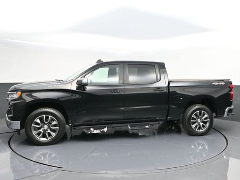 Used 2022 Chevrolet Silverado 1500 LT image 8