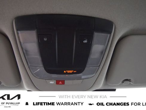 New 2025 Kia Niro EX image 25