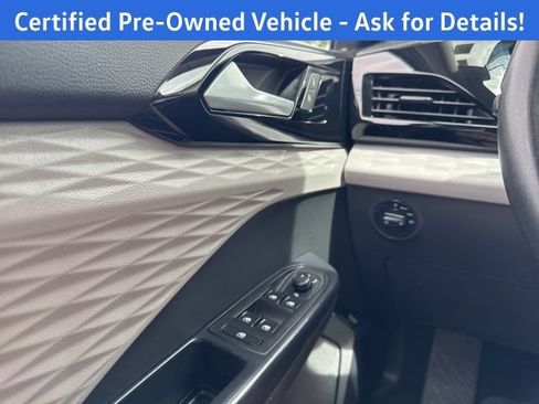 Certified 2024 Volkswagen Taos S AWD/4WD image 17