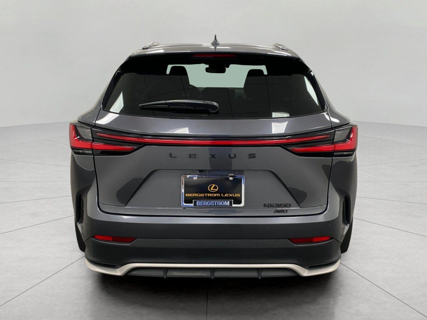 Used 2026 Lexus NX 350 F Sport AWD/4WD image 4
