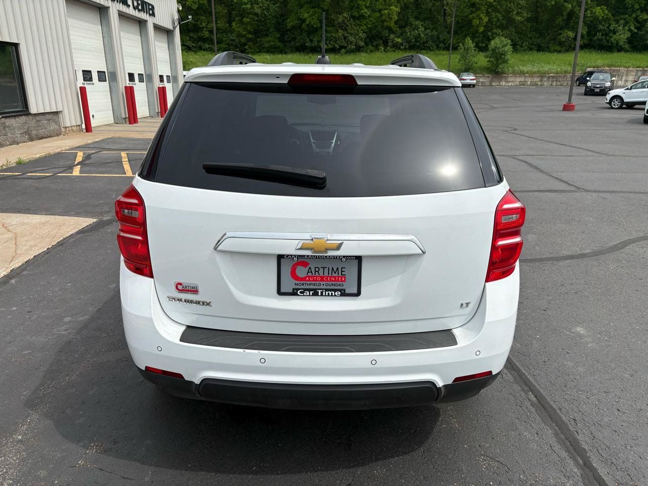 Used 2017 Chevrolet Equinox LT w/ Convenience Package FWD image 7