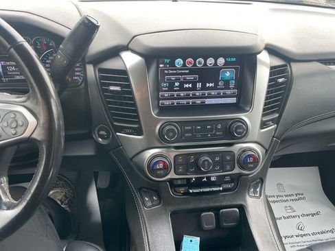 Used 2018 Chevrolet Suburban LT w/ LT Signature Package AWD/4WD image 12