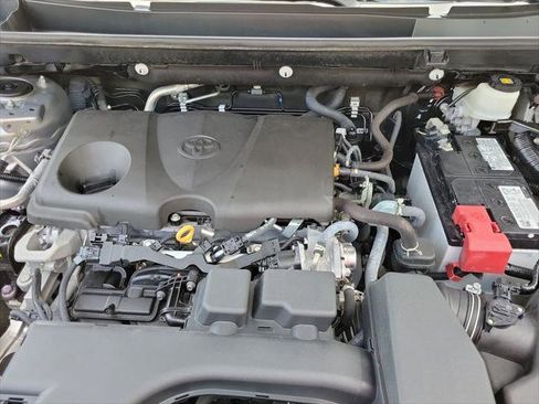Certified 2022 Toyota RAV4 XLE w/ Convenience Package FWD image 35