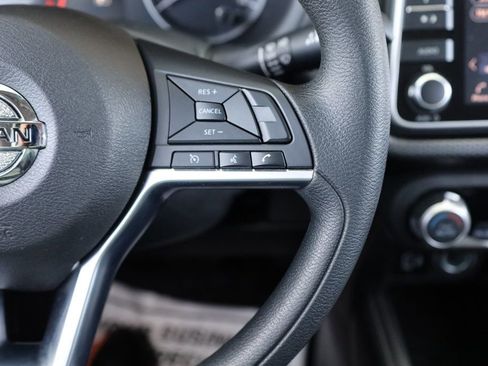 Used 2019 Nissan Kicks SV image 28