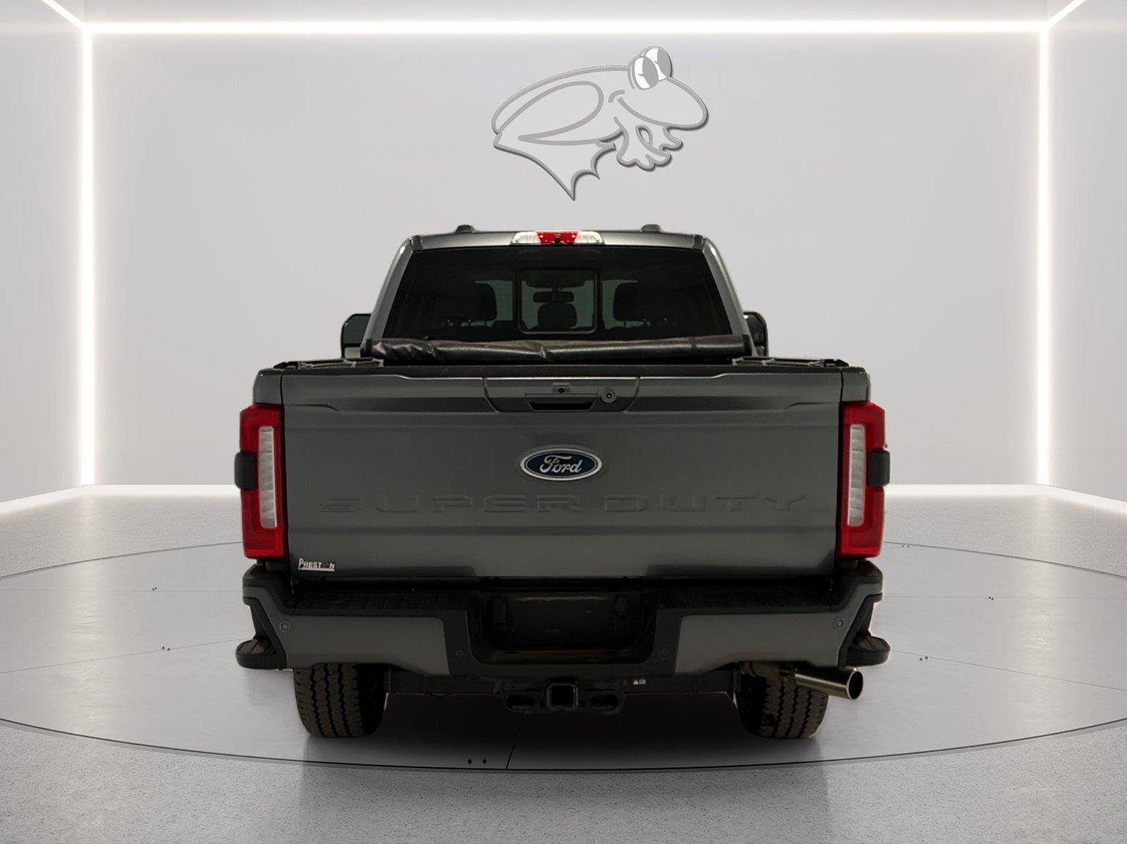 Used 2024 Ford F250 XLT w/ XLT Premium Package AWD/4WD image 4