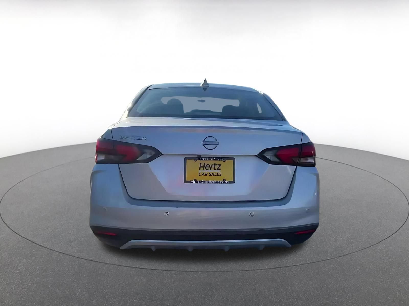 Used 2025 Nissan Versa SV FWD image 12