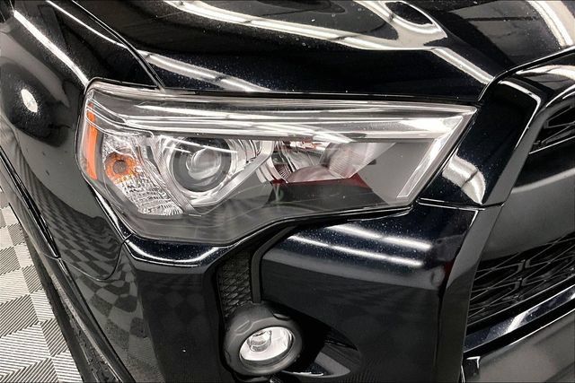Used 2021 Toyota 4Runner TRD Pro AWD/4WD image 34