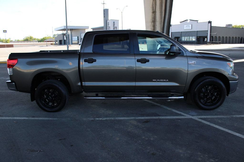 Used 2013 Toyota Tundra 2WD CrewMax w/ Tow Pkg image 5