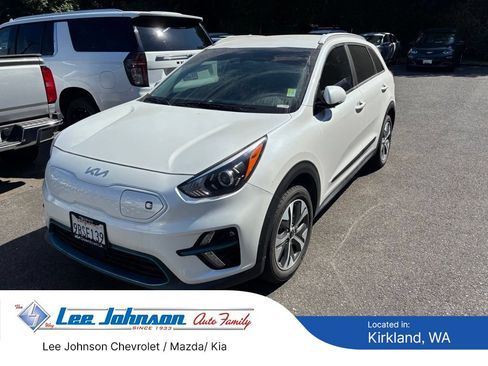 Certified 2022 Kia Niro EX FWD image 1