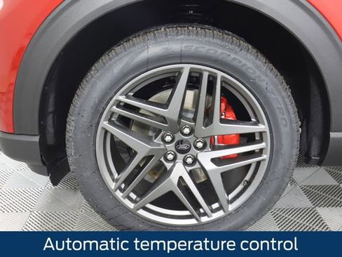 New 2026 Ford Explorer ST-Line w/ ST-Line Street Pack image 15