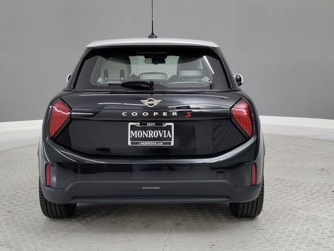 New 2026 MINI Cooper S FWD image 7