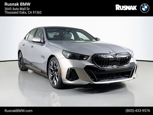 Used 2024 BMW i5 eDrive40i w/ Executive Package image 1