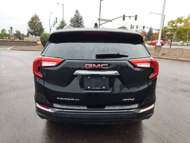 Used 2024 GMC Terrain AT4 w/ LPO, Floor Liner Package AWD/4WD image 4