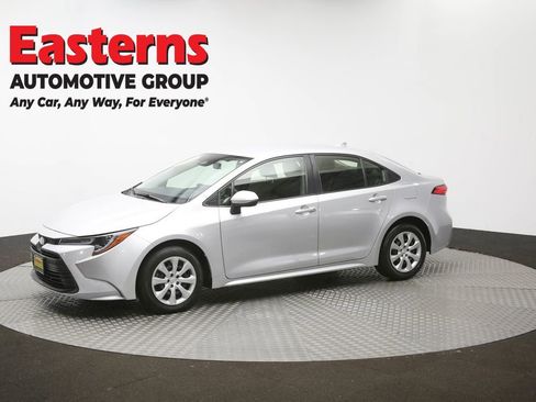 Used 2023 Toyota Corolla LE FWD image 53