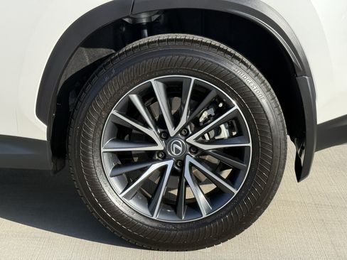 Certified 2025 Lexus NX 250 FWD w/ Premium Package image 15